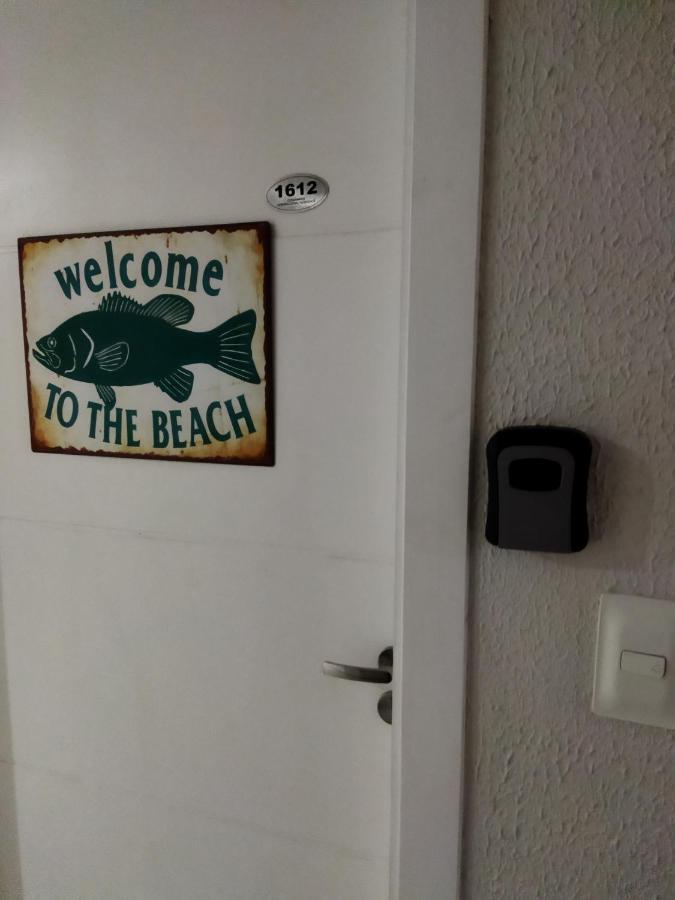Apartamento Loft Com Garagem E Piscina Predio Frente Mar Balneario Camboriu
